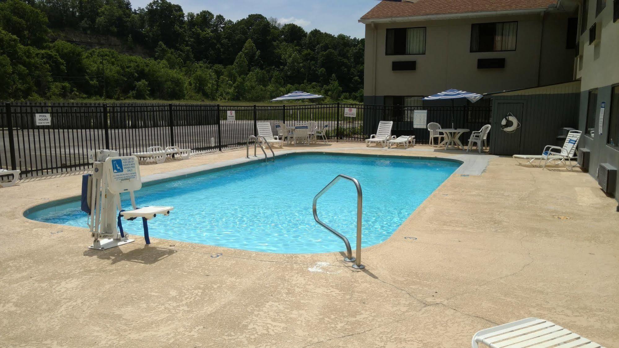 Days Inn By Wyndham Ashland Cannonsburg Luaran gambar